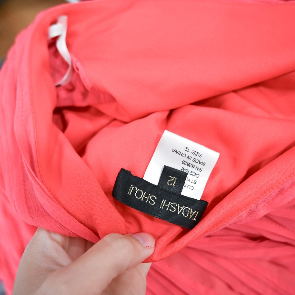 Tadashi Shoji Size 12 Coral Textured One Shoulder Knee Length Dress NWT - Picture 10 of 11
